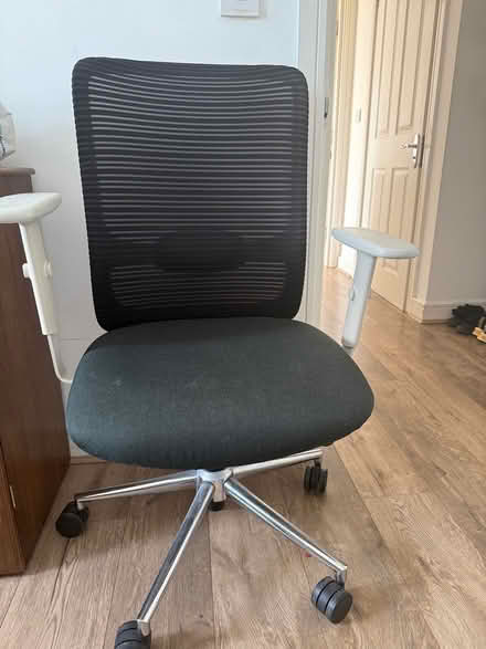 Photo of free Office chair (Lu3) #1