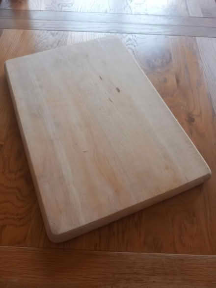 Photo of free Large wooden chopping board (Welwyn, Oaklands. AL6) #2