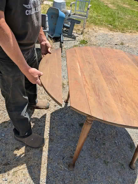 Photo of free Round wooden table with leaves (West Petaluma) #4