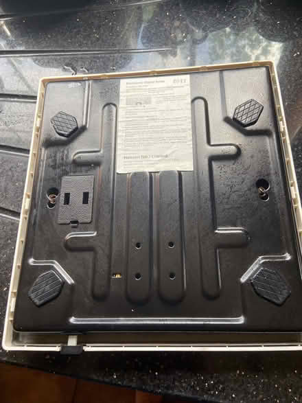 Photo of free Electronic bathroom scales (BT10) #3
