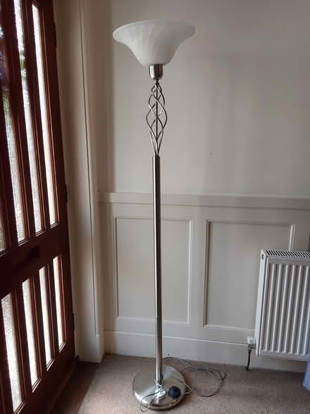 Photo of free free standing uplighter - faulty (B67 5EH) #1