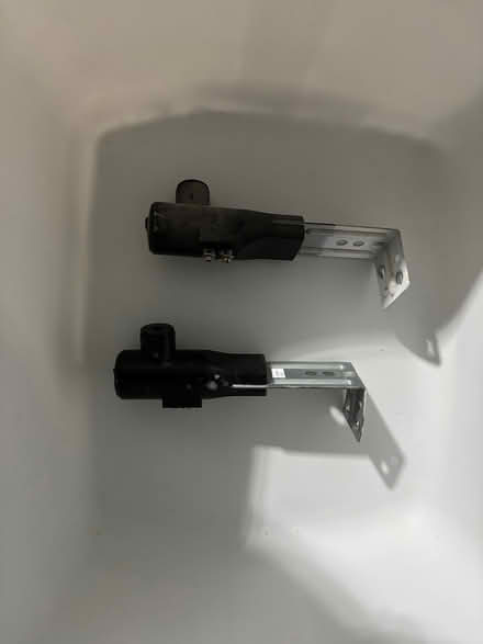 Photo of free garage door opener with srnsots (Sun City Wrst) #2