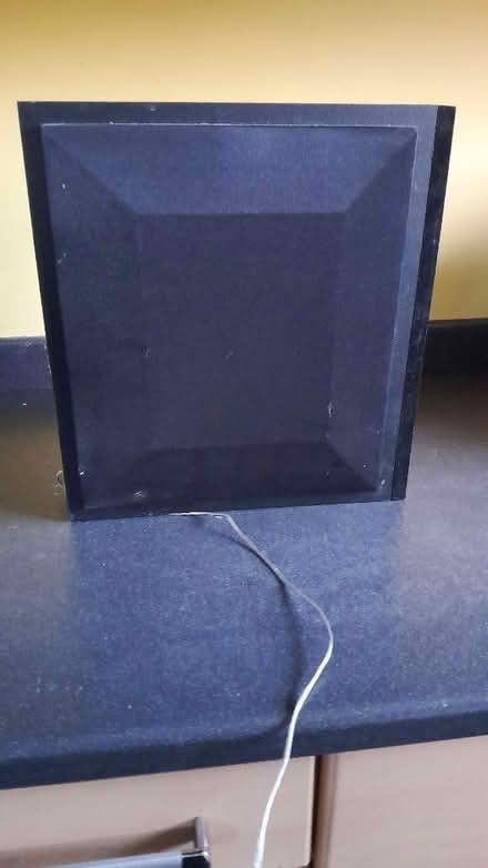 Photo of free Speaker (Smiths Estate OX28) #2