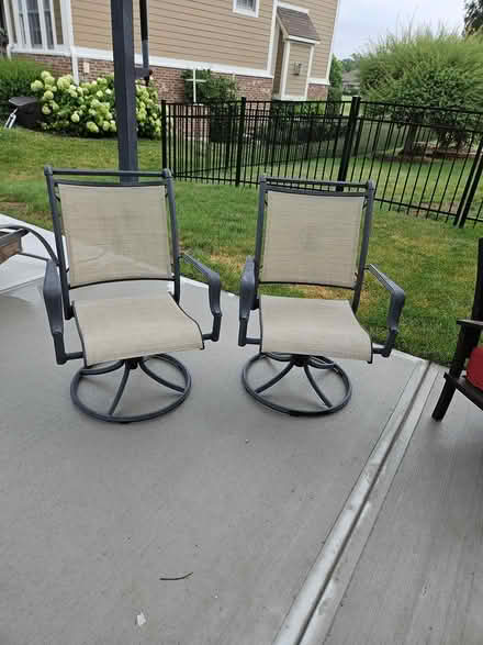 Photo of free Outdoor swivel chairs (Fishers) #1