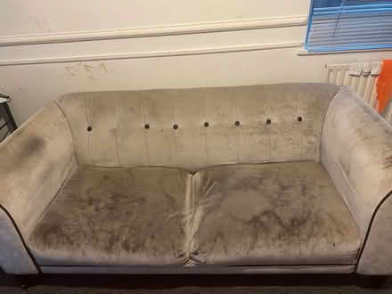 Photo of free Sofa (SE2 9QJ) #1