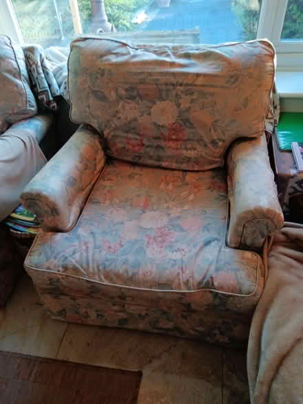 Photo of free Sofa & 2 armchairs (Wistaston CW2) #1