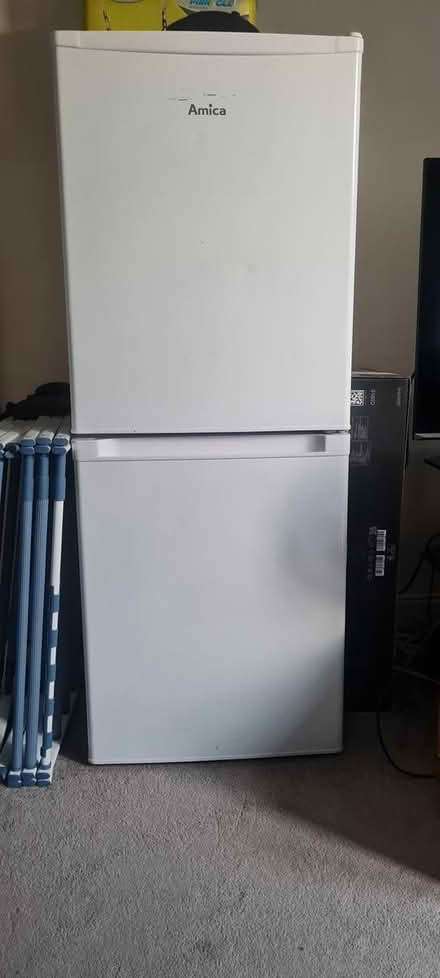 Photo of free Fridge freezer (Wickford SS11) #3