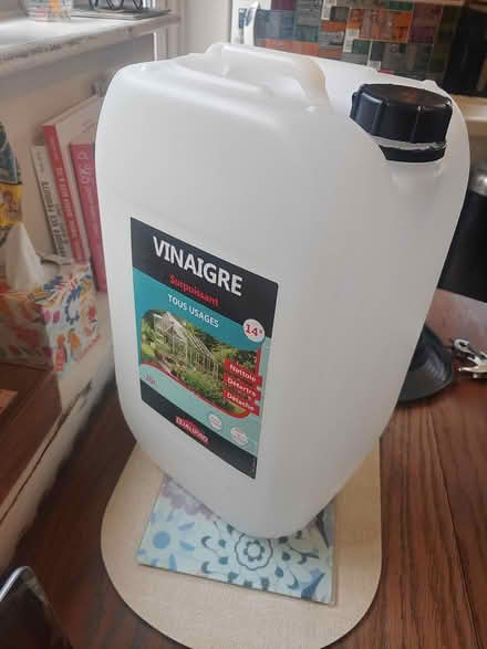 Photo of free 20 litre plastic can (Wigmore) #1
