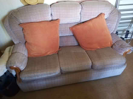 Photo of free Three Piece Suite (Vale of White Horse OX14) #2