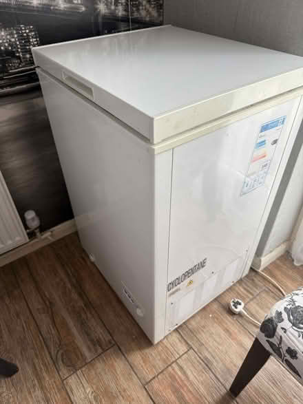 Photo of free Chest freezer (Enfield EN3) #1