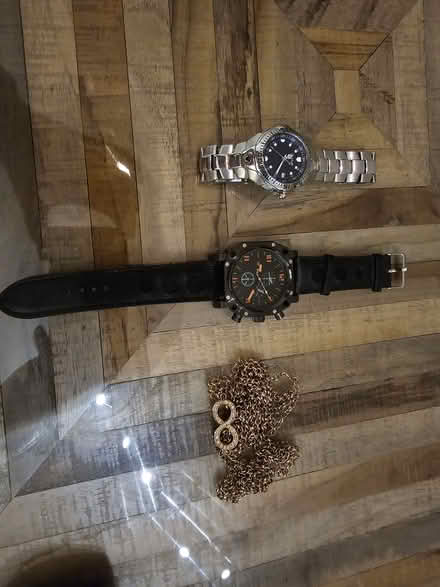Photo of free Two watches and a neckless (Golden triangle) #1
