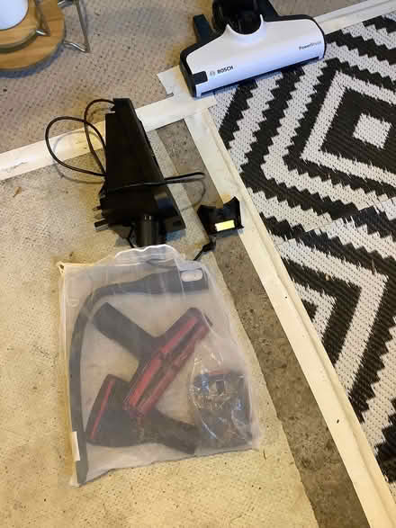 Photo of free Bosch Cordless Hand Stick Vacuum Cleaner (Waldridge Park DH2) #2