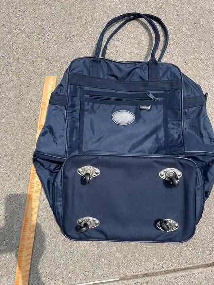 Photo of free Duffel Bag - dark blue (Farmington Hills) #1