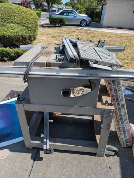 Photo of free Table Saw (Claudia Dr.) #1