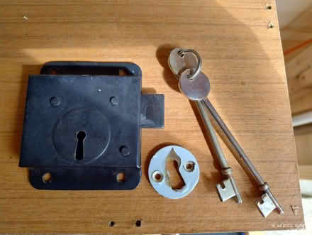 Photo of free Shed door lock with 2 keys (Ingol PR2) #1