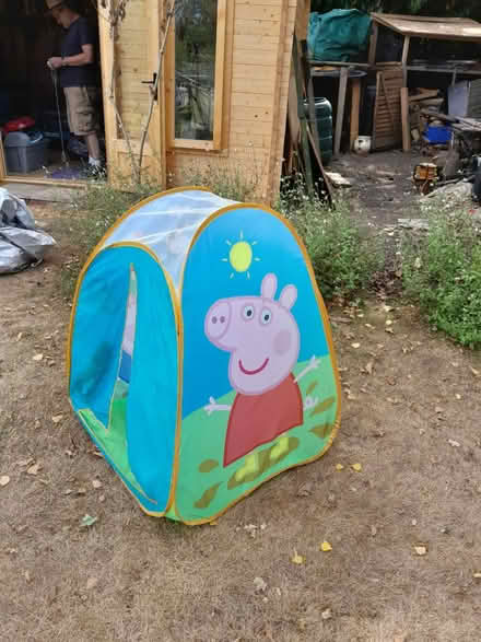 Photo of free Pop up tent kids (Earley RG6) #1