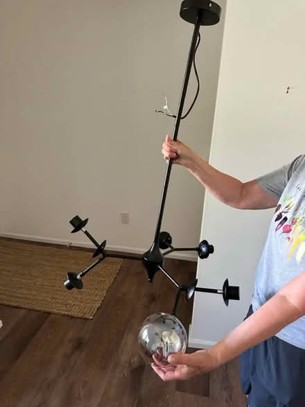 Photo of free Light fixture plus bulbs (West seattle) #1