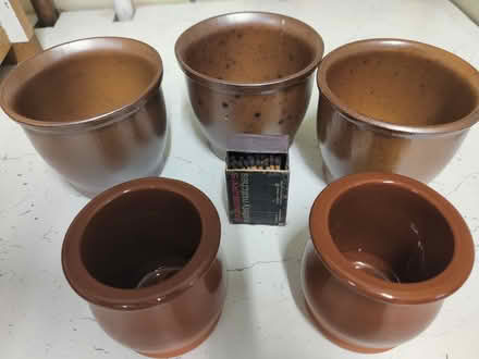 Photo of free Five pretty earthenware pots (Redhill RH1 6) #1