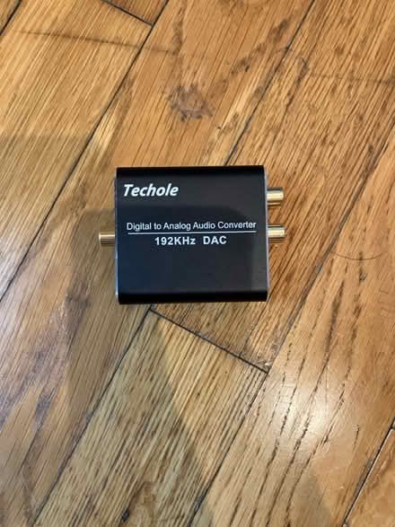 Photo of free Digital to Analog Audio converter (Southwest Waterfront) #3