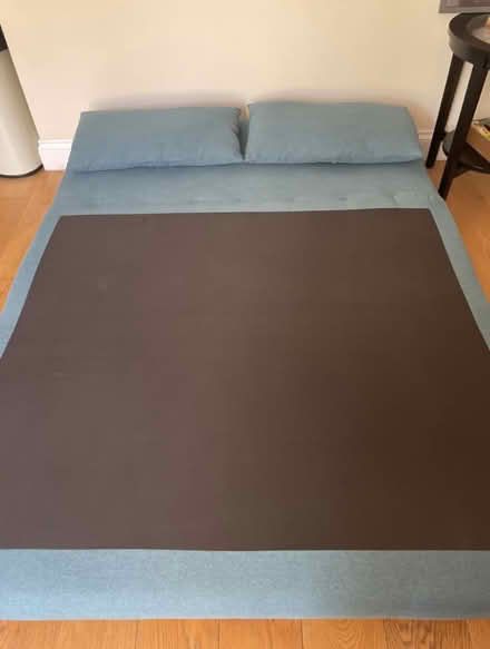 Photo of free Blue Sofa Bed fold Out With Two Pillows, Excellent Used Cond (Richmond TW10) #4