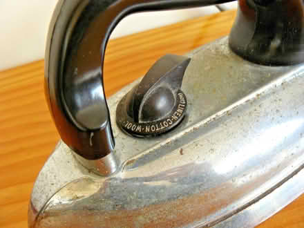 Photo of free Vintage Clothes Iron (Garston, WD25) #3