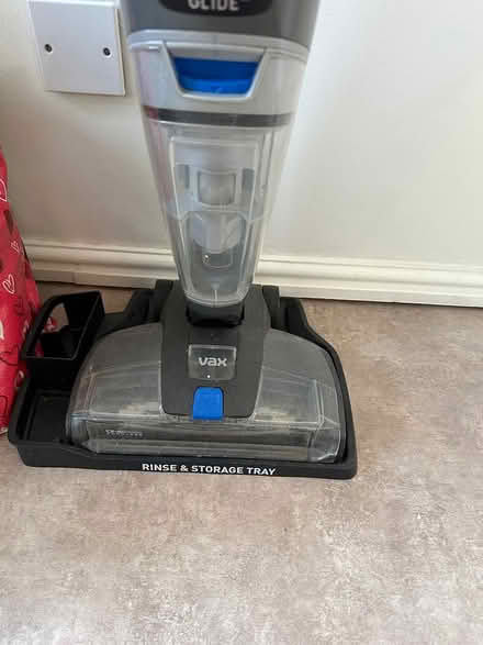 Photo of free Vax floor cleaner (En7 6eb) #2