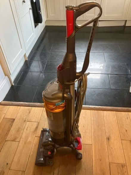 Photo of free BROKEN dyson ball vacuum (Withington M20) #2