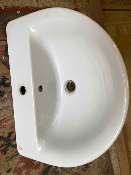 Photo of free Bathroom basin (Willingdon BN22) #1