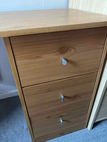 Photo of free Desk (Letchworth garden city SG6) #3