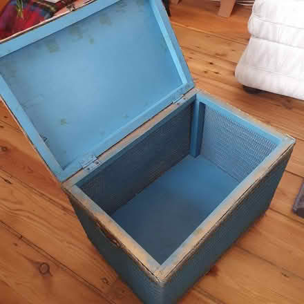Photo of free Small linen basket (Bow E3) #2