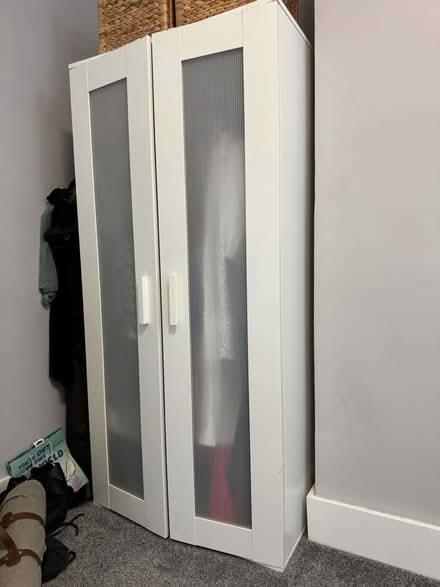 Photo of free wardrobe (Sevenoaks TN13) #1