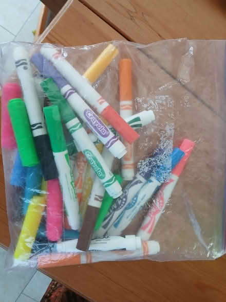 Photo of free Assorted Markers (Delridge) #1