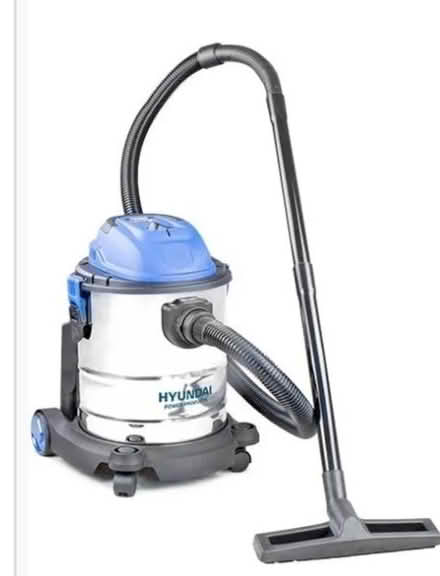 Photo of Wet/dry vacuum (Crumlin) #2