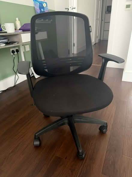 Photo of free Desk Chair (Drayton Park N7) #1