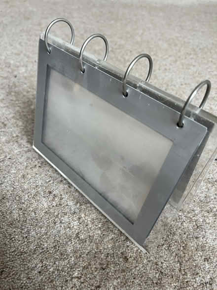 Photo of free IKEA flip photo stand (Lenton NG7) #1