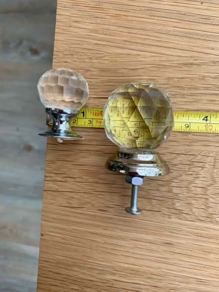 Photo of free Glass cabinet door handles (Hitchin) #1