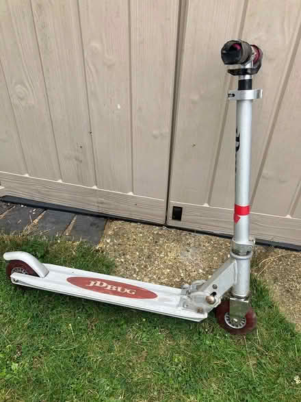 Photo of free Kids scooter (Coulsdon, nr, train station) #2