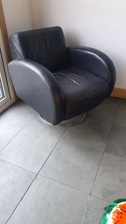 Photo of free Black leather swivel chair (Pa19 1ee) #1