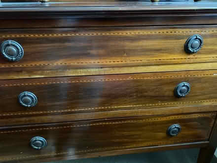 Photo of free Dressing table (Stoneleigh) #3