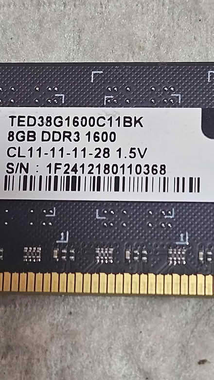 Photo of free 8 gb ram sticks, 1.5v (friendswood tx 77546) #1