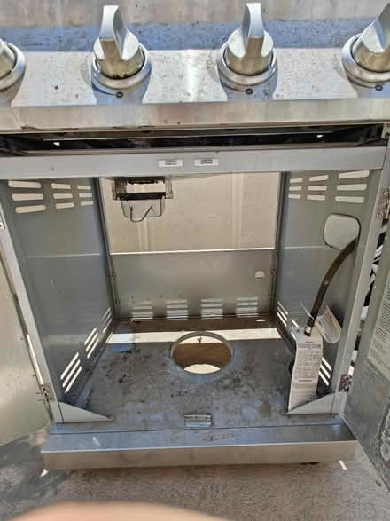 Photo of free Nexgrill Propane 4 burner (93003) #3