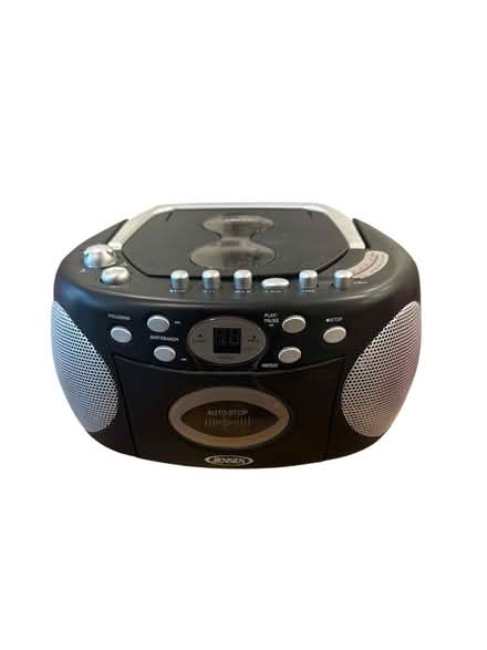 Photo of free Jensen Am/Fm/Cd Player (Brooklyn Storage) #1