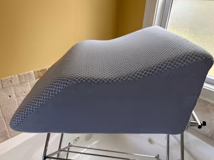 Photo of free Lounge Doctor Leg Rest (Davis Square, Somerville) #2
