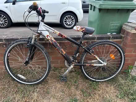 Photo of free Kids bike (Lee SE12) #1