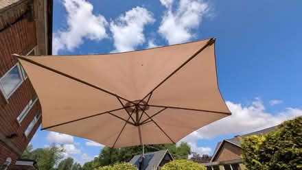 Photo of free Cantilever Parasol (Creeting St Mary IP6) #2