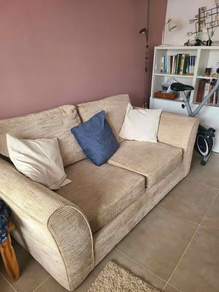 Photo of free Sofabed (CR0) #1