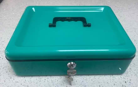 Photo of free Lockable money box / metal safe (Fleetville AL1) #3