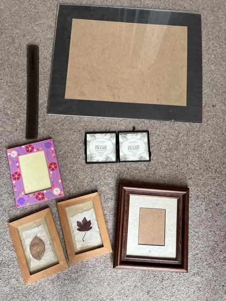Photo of free Selection of picture/photo frames (Lenton NG7) #1