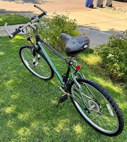 Photo of free Old Pacific bicycle (South Winery Ave near Butler) #1