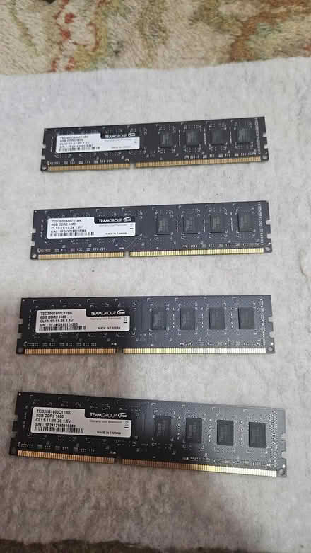 Photo of free 8 gb ram sticks, 1.5v (friendswood tx 77546) #2